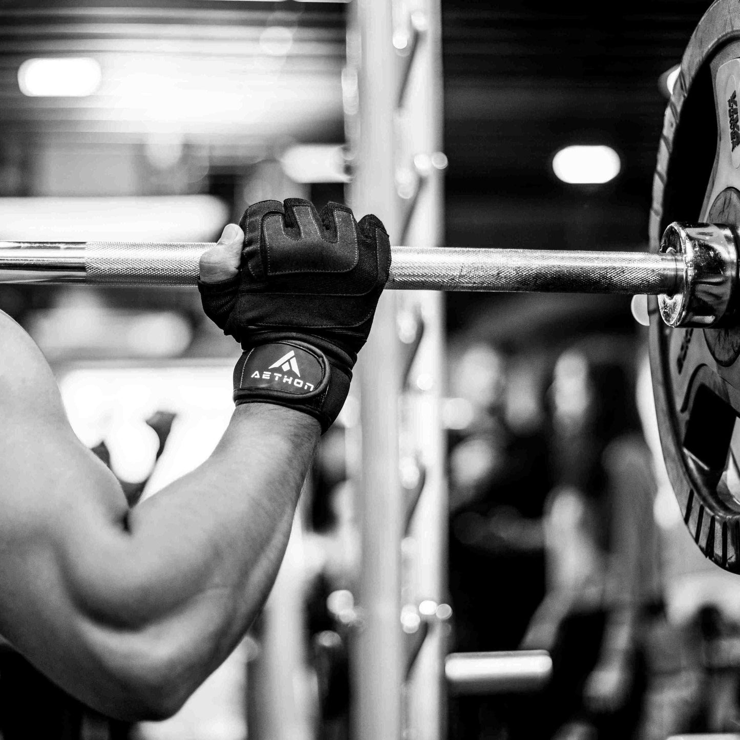 AETHON GYM GLOVES